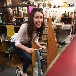 Meet your Posher, Christina